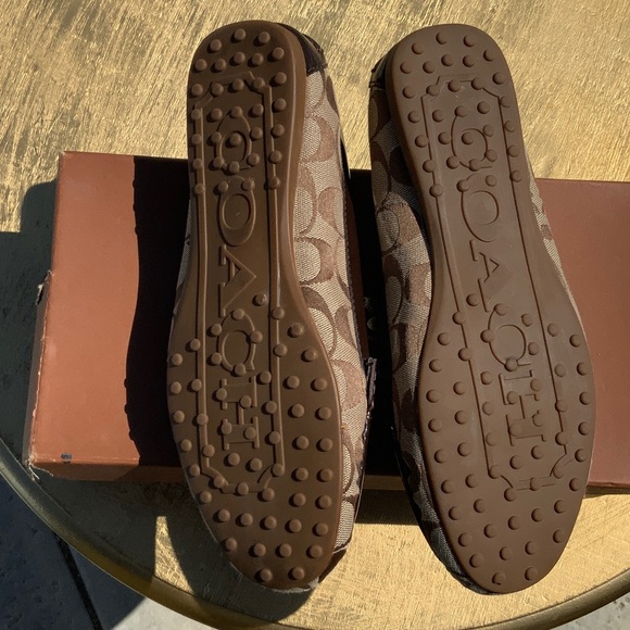 Coach Women's Khaki/Chestnut  Loafers - Picture 6 of 9